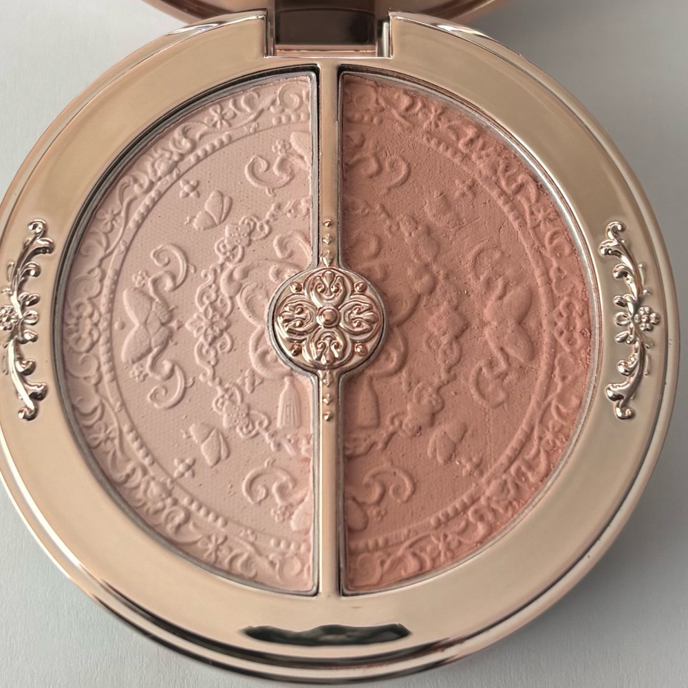 Flower Knows Blush and Highlighter Duo - Pink and Peach
